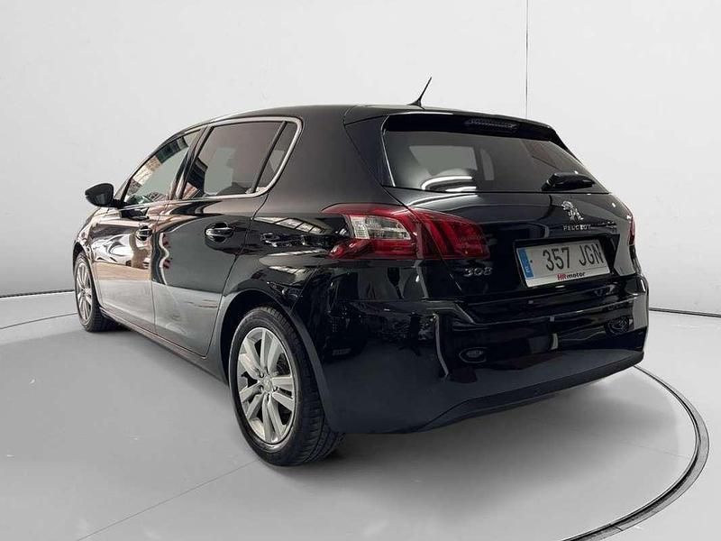 Usado Peugeot 308 Style 132 CV (97 kW) 2015 Negro Utilitario