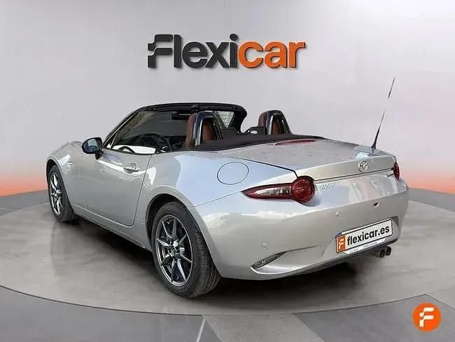 Usado Mazda MX5 Prime-Line 132 HP (97 kW) 2024 Cinzento Cabrios