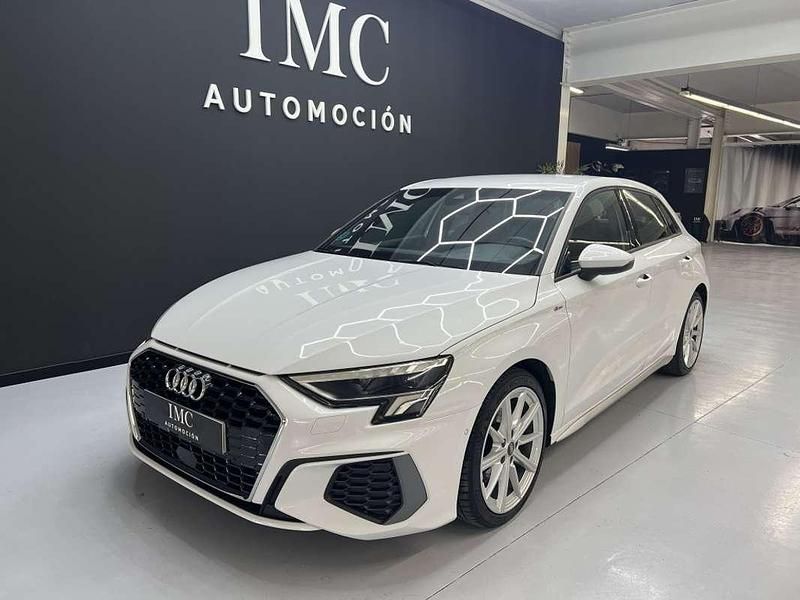 Usado Audi A3 Sportback S-Line 150 CV (110 kW) 2023 Blanco Utilitario