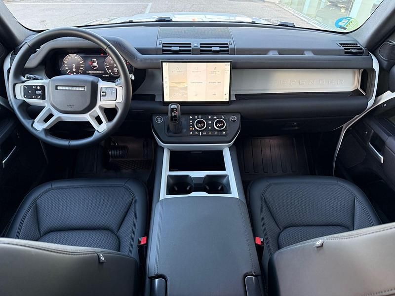 Usado Land Rover Defender S 250 CV (183 kW) 2025 Blanco SUV