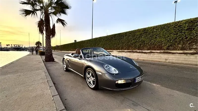 Usado Porsche Boxster 245 CV (180 kW) 2008 Gris / plata Descapotable