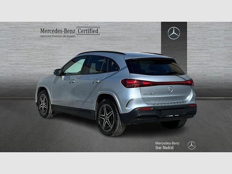 Usado Mercedes EQA250+ 139 kW (190 CV) 2025 Gris SUV