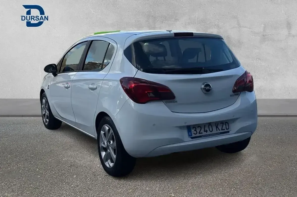 Usado Opel Corsa Selective 90 CV (66 kW) 2019 Blanco Utilitario