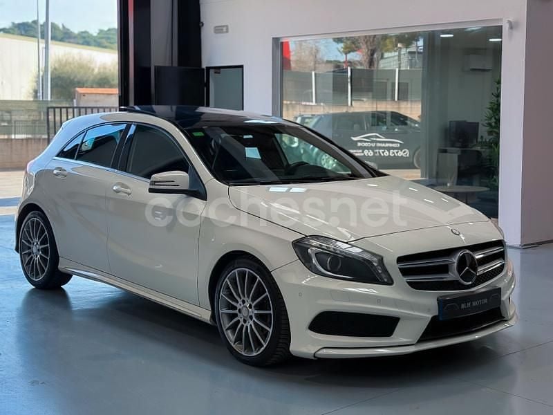 Usado Mercedes A180 AMG 122 CV (89 kW) 2013 Blanco Berlina