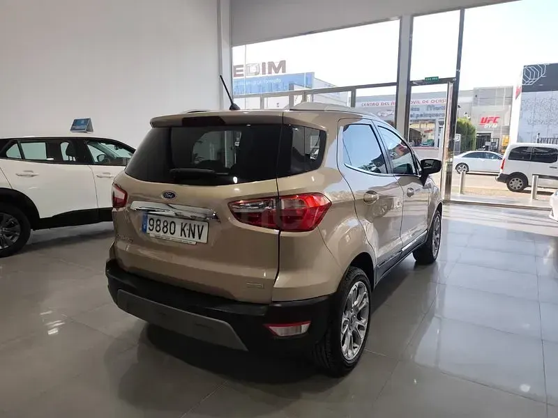 Usado Ford Ecosport Titanium 140 CV (102 kW) 2018 Beige SUV