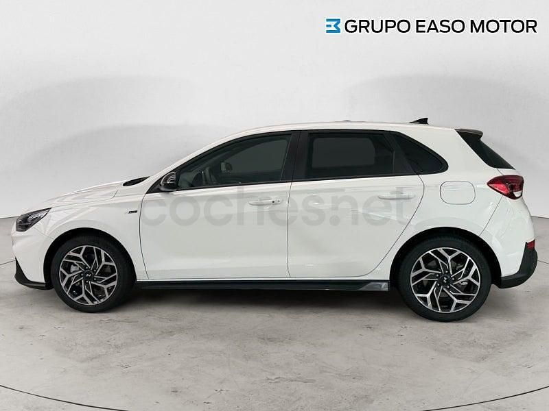 Nuevo Hyundai i30 N Line 100 CV (73 kW) 2025 Blanco Berlina