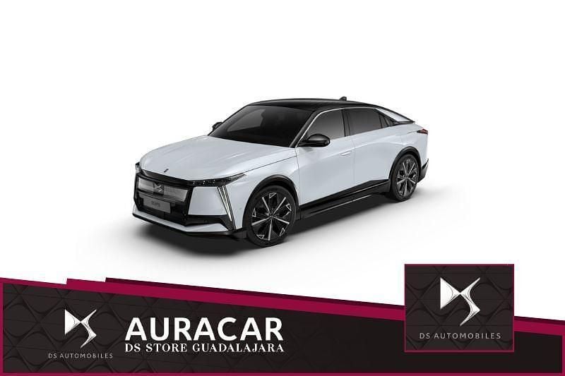 Otro Nuevo 2025 DS Automobiles N°8 SUV | 71.275 € - Imagen 1/4