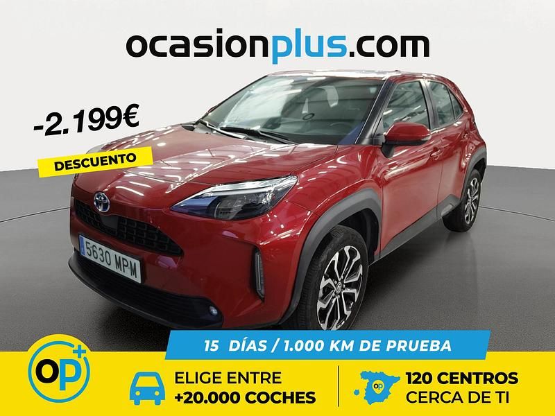 Rojo Usado 2024 Toyota Yaris Hybrid Active Recogida | 24.190 € (Precio justo) - Imagen 1/4