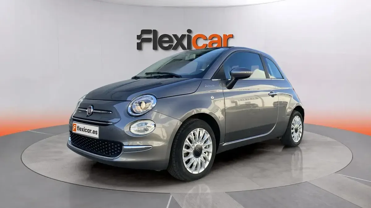Usado Fiat 500 Dolcevita 71 CV (52 kW) 2023 Gris Berlina