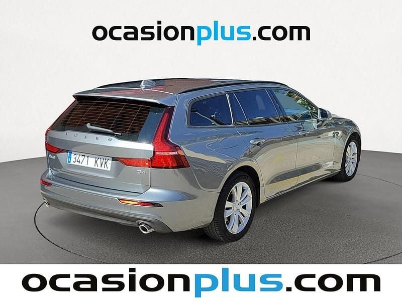 Usado Volvo V60 Momentum 190 CV (139 kW) 2019 Gris Familiar
