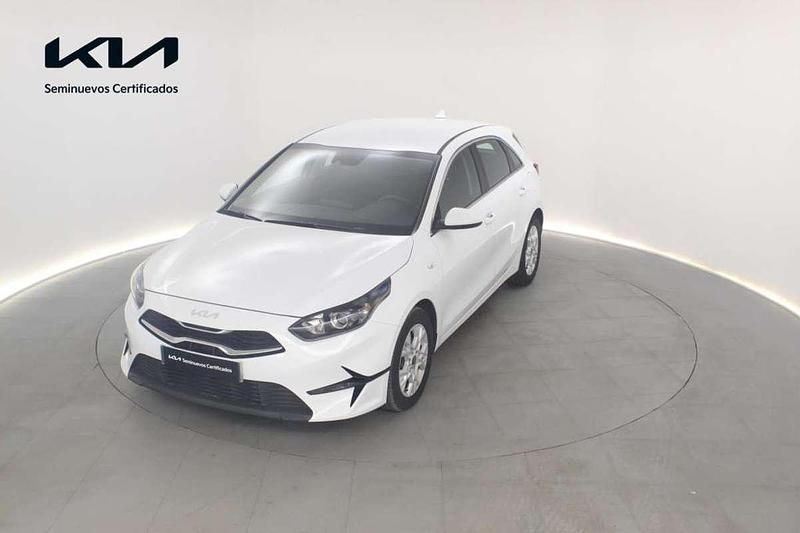 Usado 2024 Kia Ceed Utilitario | 18.089 € (Buen precio) - Imagen 1/4