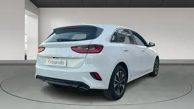 Nuevo Kia Ceed 100 CV (73 kW) 2025 Blanco Utilitario