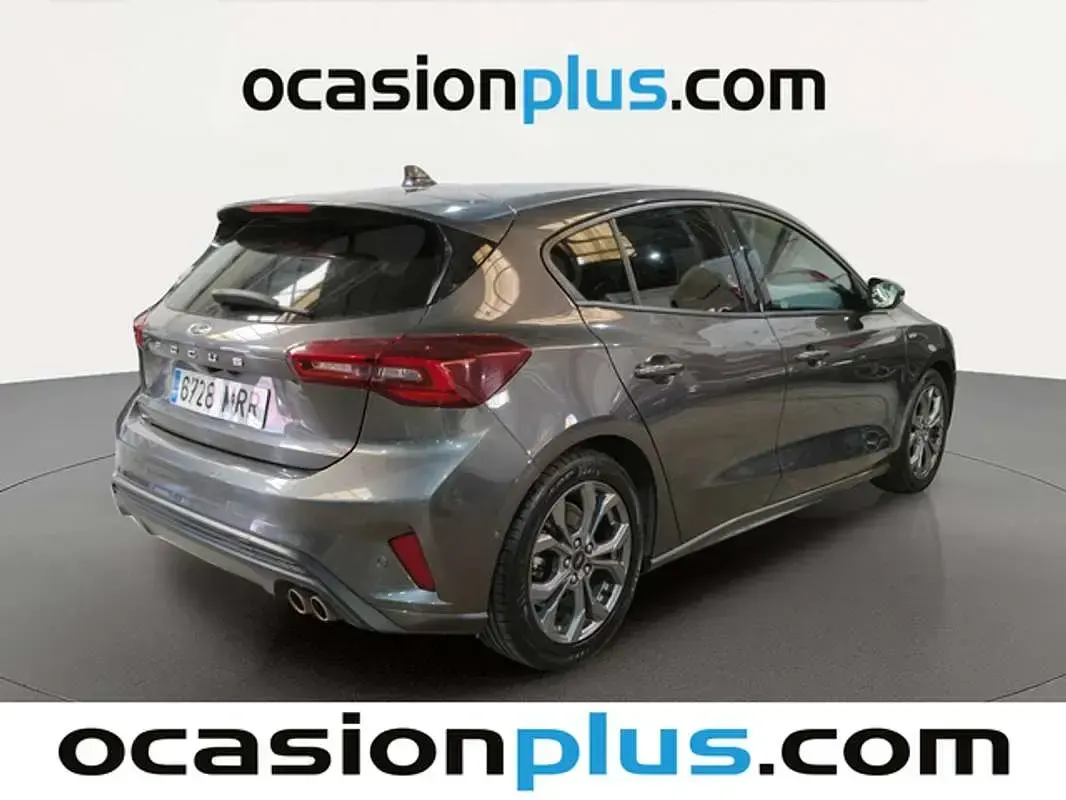 Usado Ford Focus ST-Line X 155 CV (114 kW) 2024 Gris Utilitario
