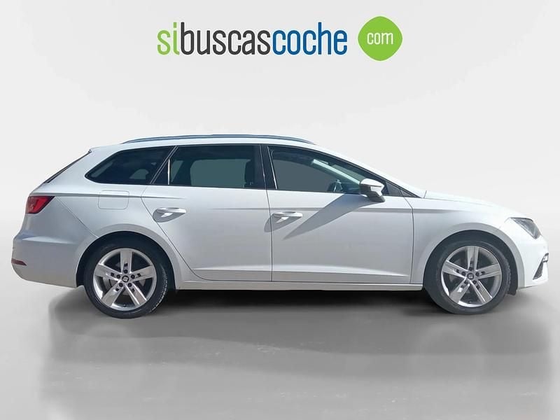 Usado Seat Leon ST 150 CV (110 kW) 2017 Blanco Familiar