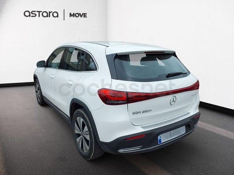 Usado Mercedes EQA250 139 kW (190 CV) 2023 Eléctrico SUV