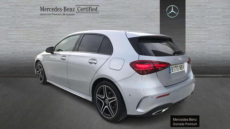 Usado Mercedes A200 150 CV (110 kW) 2025 Berlina