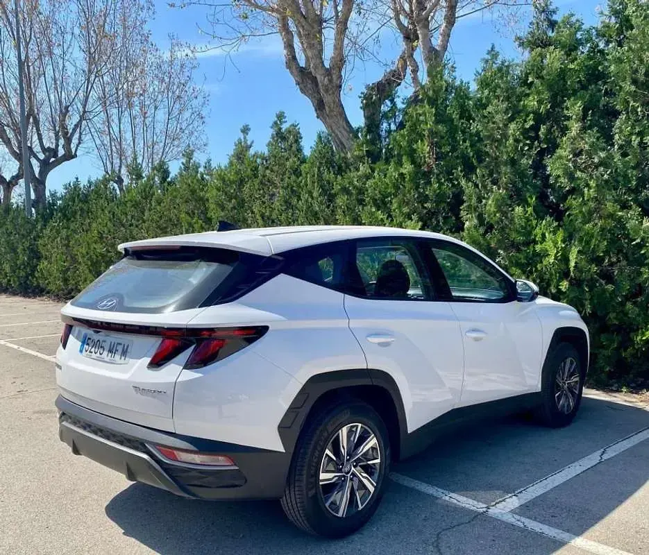 Usado Hyundai Tucson 150 CV (110 kW) 2023 Blanco SUV