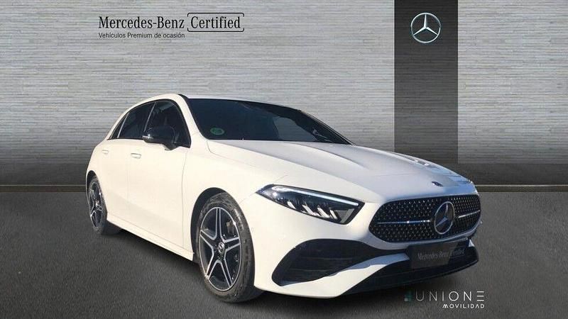Usado Mercedes A180 116 CV (85 kW) 2025 Blanco