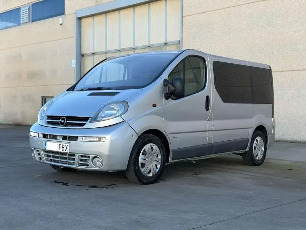 Usado Opel Vivaro Cosmo 145 CV (106 kW) 2006 Monovolumen