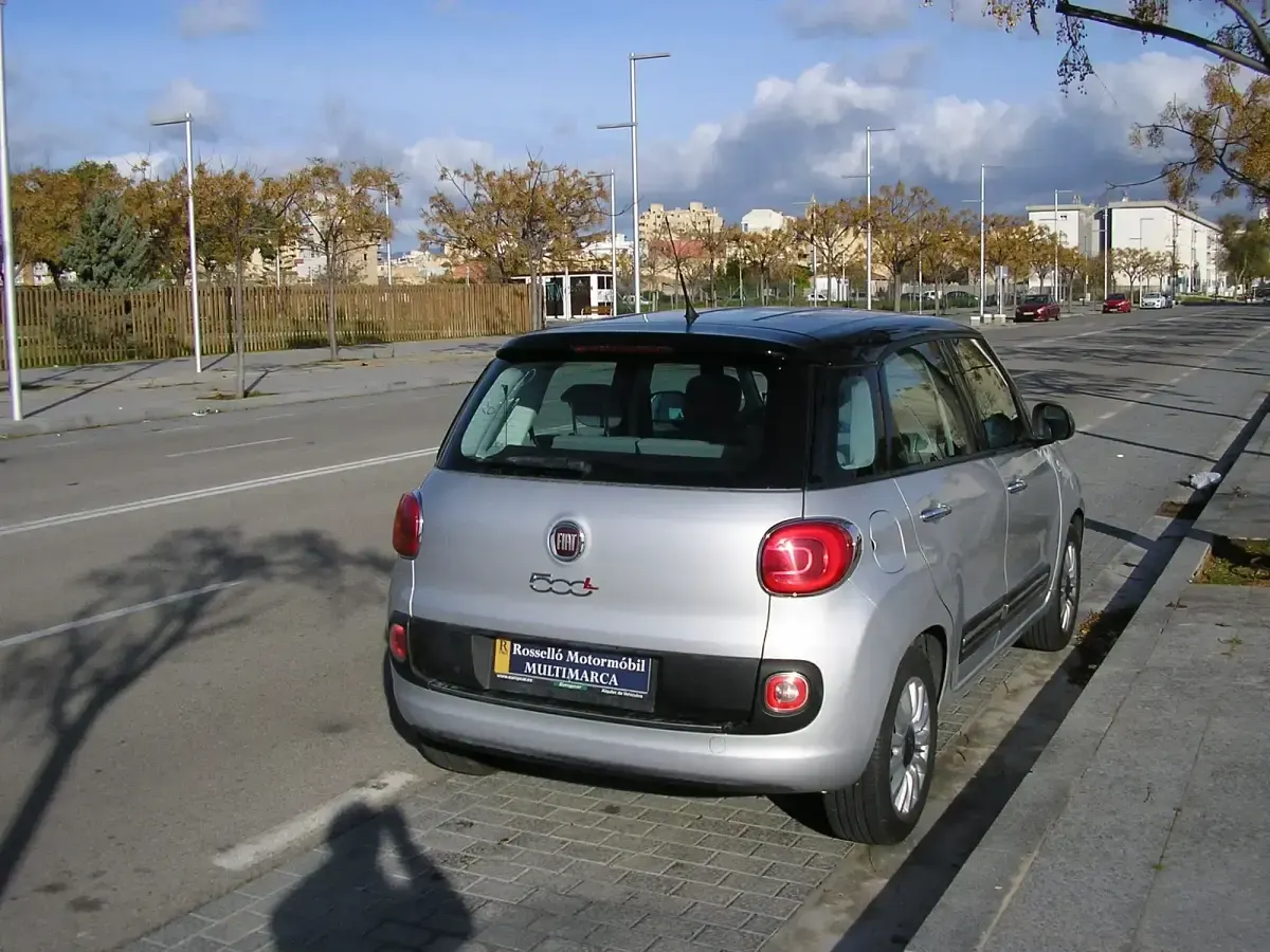 Usado Fiat 500L Lounge 95 CV (69 kW) 2016 Gris Monovolumen