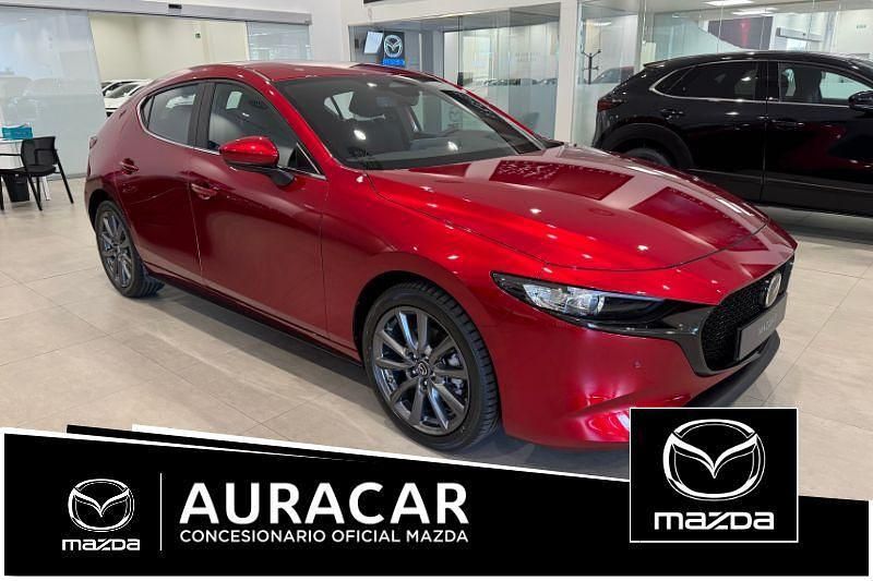 Rojo Nuevo 2025 Mazda 3 Center-Line Berlina | 28.800 € (Precio justo) - Imagen 1/4