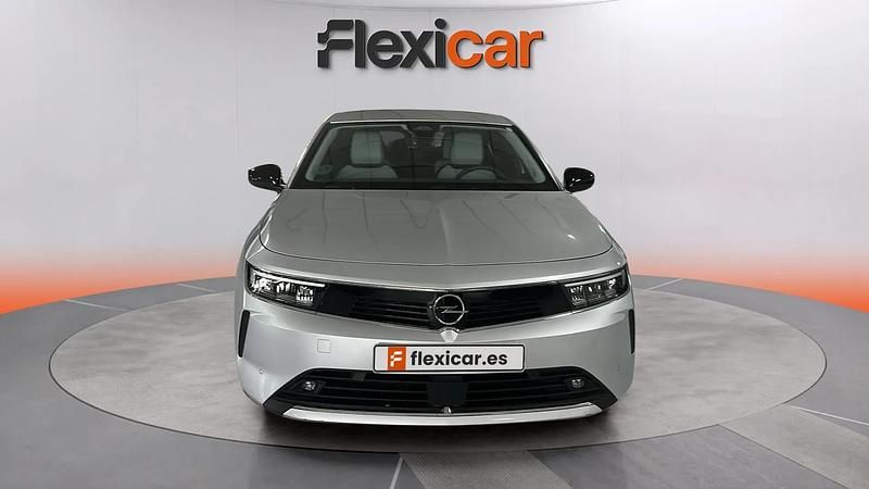 Usado Opel Astra Edition 131 CV (96 kW) 2023 Gris Berlina