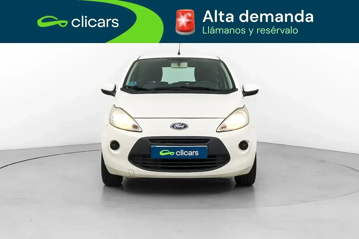 Usado Ford Ka S 69 CV (50 kW) 2015 Blanco Utilitario