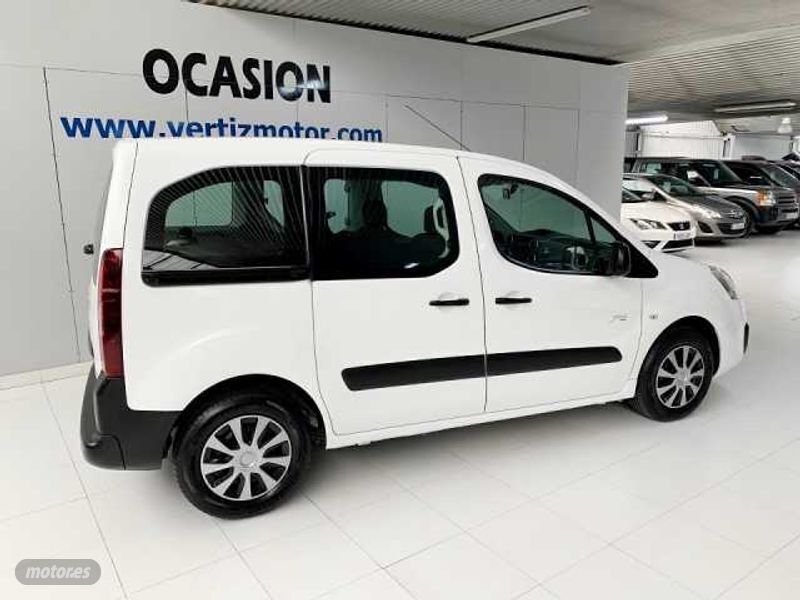 Usado Citroën Berlingo Live 102 CV (75 kW) 2018 Blanco Monovolumen