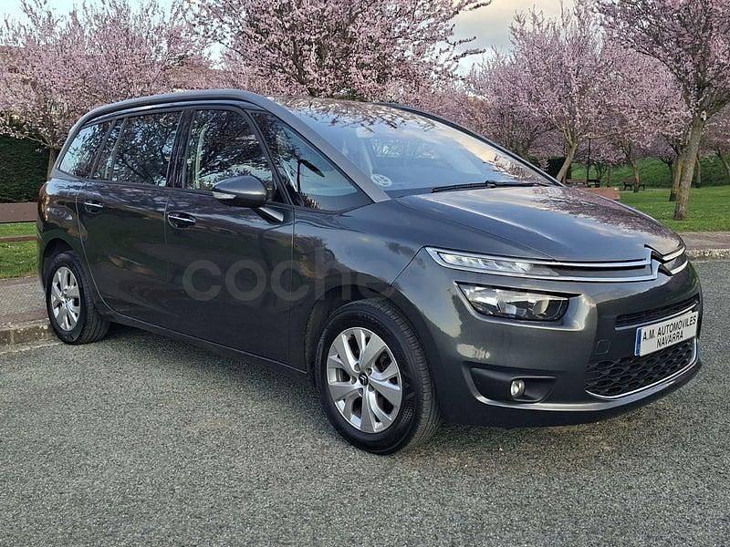 Usado Citroën Grand C4 Picasso Attraction 115 CV (84 kW) 2015 Gris / plata Monovolumen