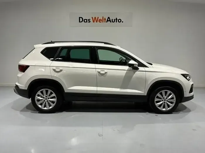 Usado Seat Ateca Style 150 CV (110 kW) 2025 Blanco SUV