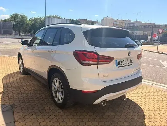 Usado BMW X1 Comfort Edition 116 CV (85 kW) 2020 Blanco SUV