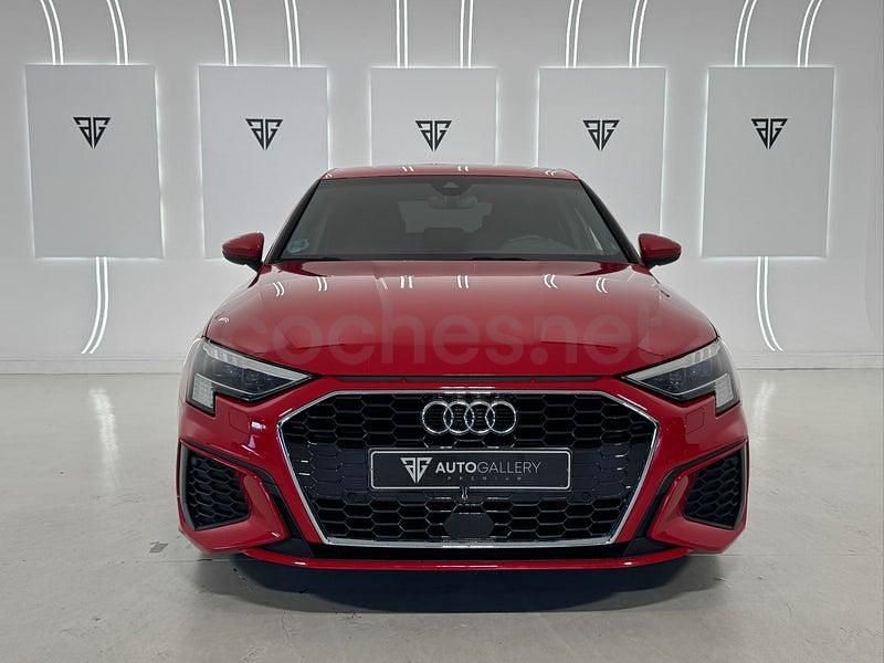 Usado Audi A3 S-Line 150 CV (110 kW) 2022 Rojo Berlina