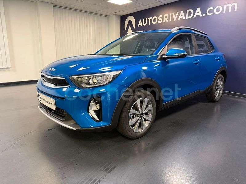 Azul Nuevo 2025 Kia Stonic SUV | 18.990 € (Buen precio) - Imagen 1/4
