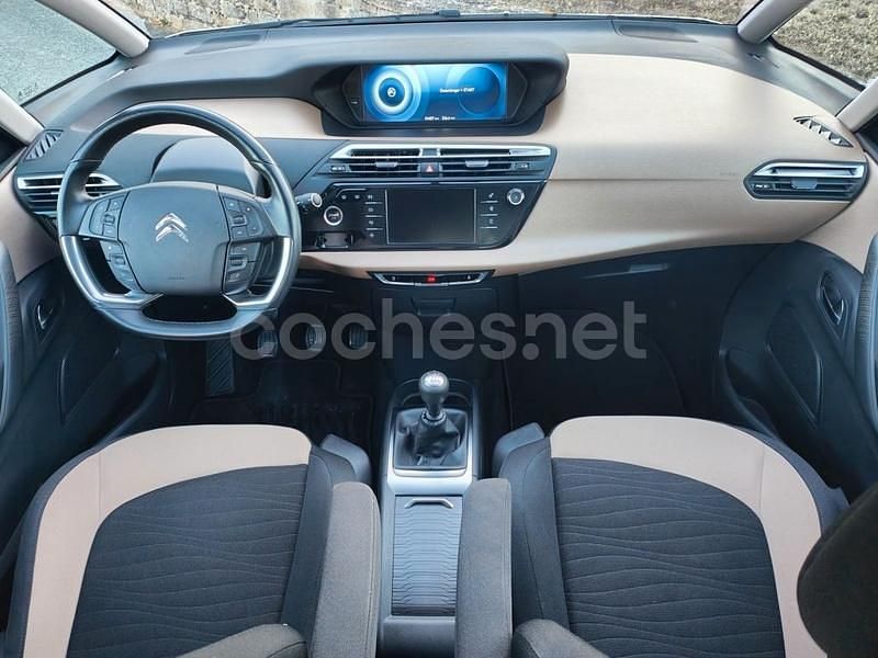 Usado Citroën C4 Picasso Attraction 130 CV (95 kW) 2015 Blanco Monovolumen