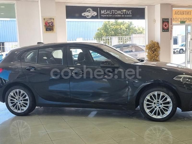 Usado BMW 116 Comfort Edition 116 CV (85 kW) 2021 Negro Utilitario