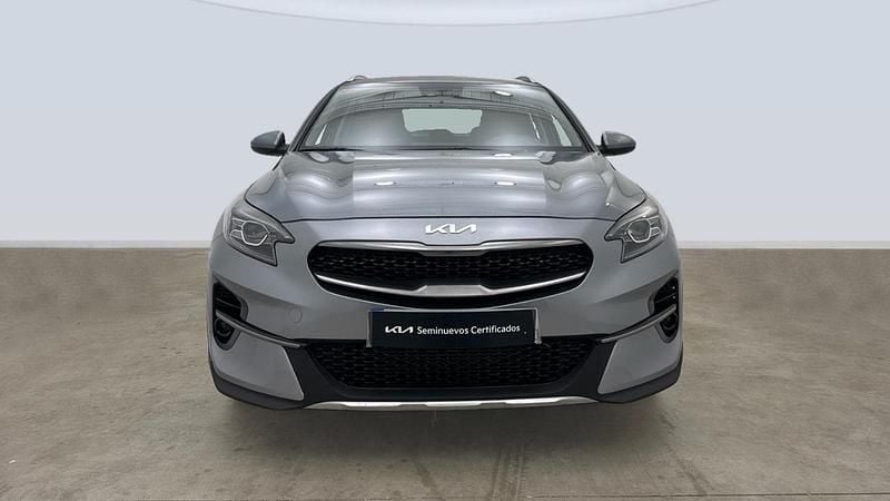 Usado Kia XCeed 120 CV (88 kW) 2021 Gris plata SUV