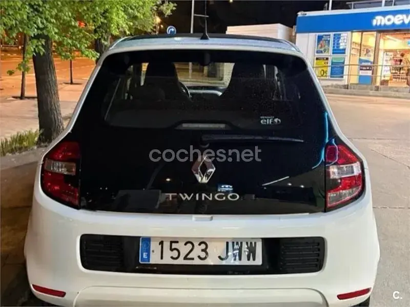 Usado Renault Twingo Zen 90 CV (66 kW) 2017 Blanco Utilitario