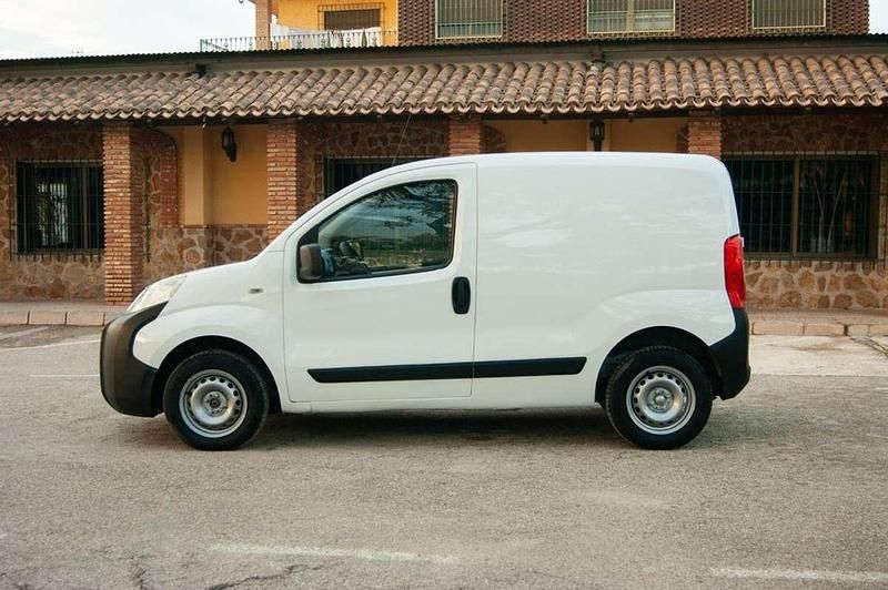 Usado Citroën Nemo 69 CV (50 kW) 2008 Blanco Monovolumen
