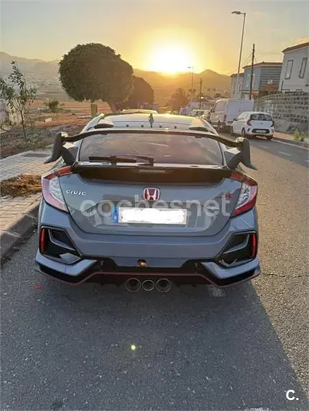 Usado Honda Civic Type R GT 320 CV (235 kW) 2022 Gris / plata Berlina