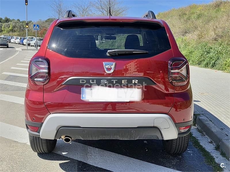 Usado Dacia Duster Expression 100 CV (73 kW) 2022 Rojo SUV