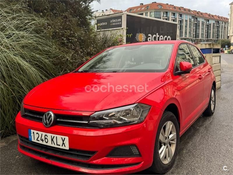 Begagnad VW Polo 95 HK (69 kW) 2018 Röd Halvkombi