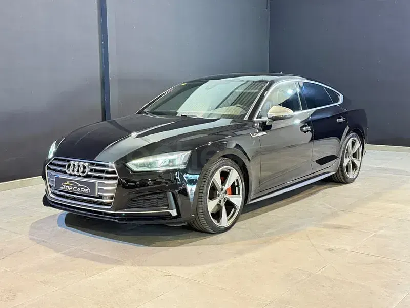 Usado Audi A5 Sportback Sport 218 CV (160 kW) 2018 Negro Utilitario