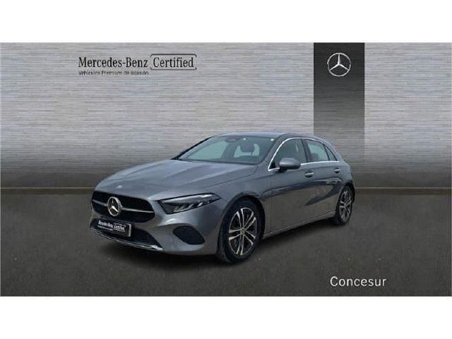 Gris Usado 2024 Mercedes A180 Progressive Berlina | 31.900 € (Precio justo) - Imagen 1/4