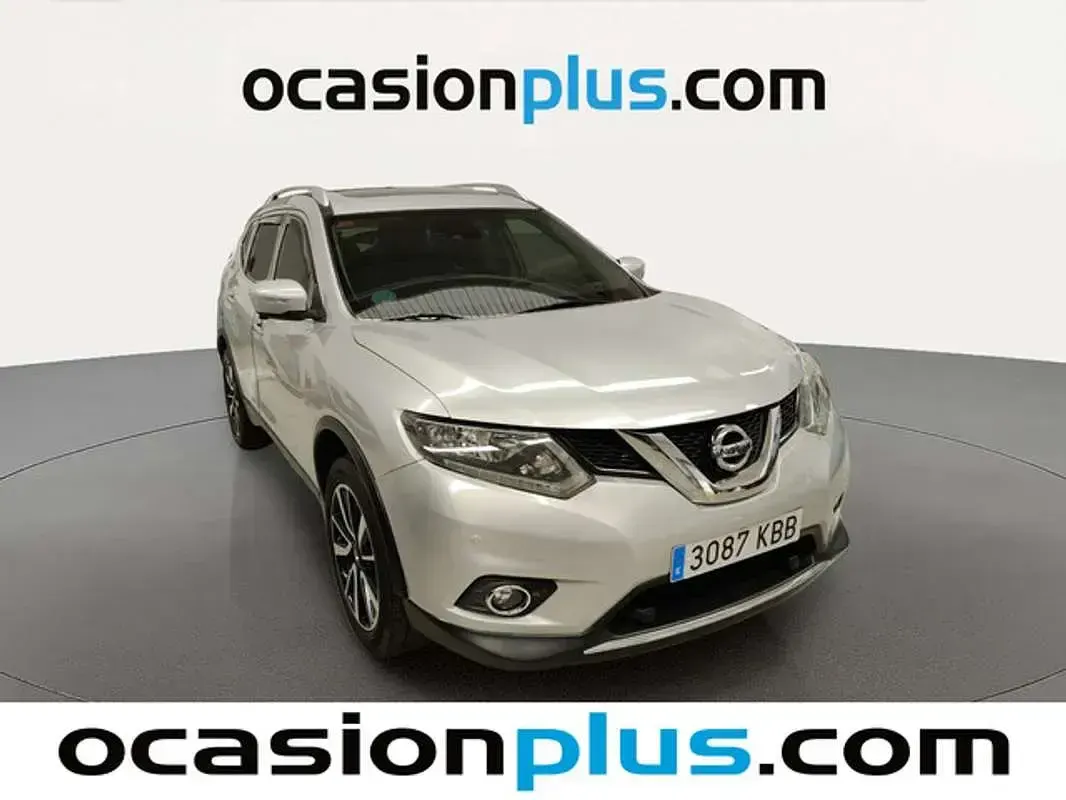 Usado Nissan X-Trail N-Connecta 131 CV (96 kW) 2017 Plateado SUV