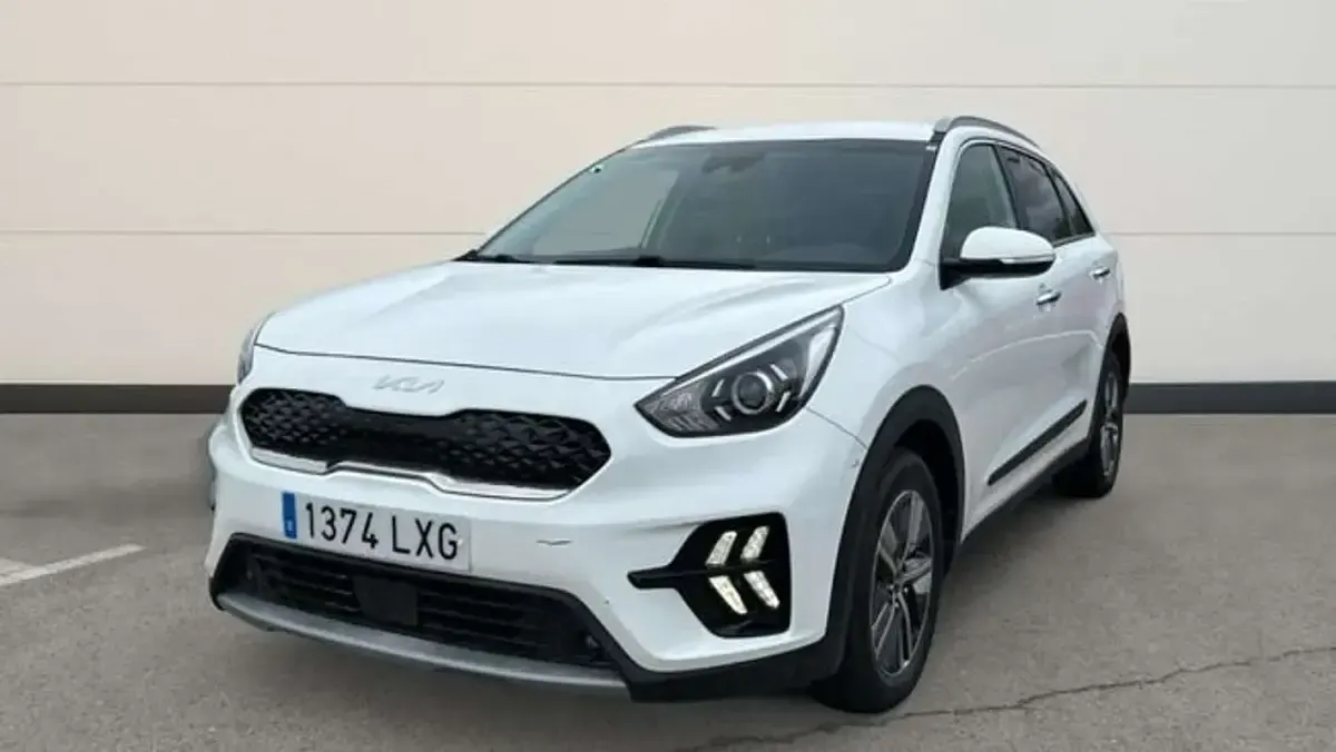 Usado Kia Niro 141 CV (103 kW) 2022 Blanco SUV