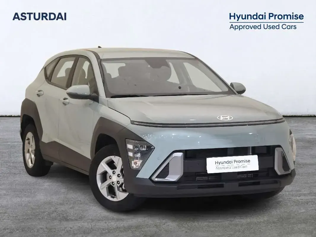 Usado Hyundai Kona 101 CV (74 kW) 2025 Verde SUV