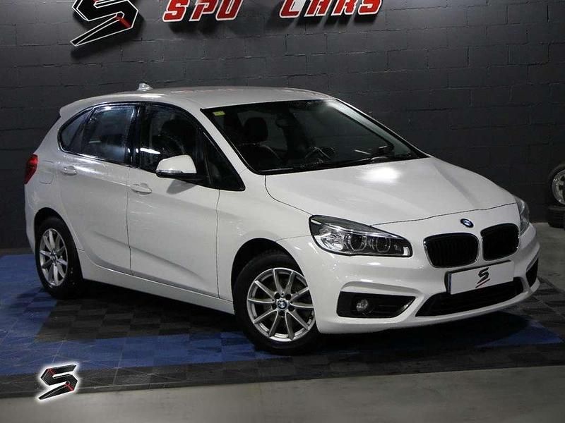 Usado BMW 218 Comfort Edition 150 CV (110 kW) 2015 Blanco Monovolumen