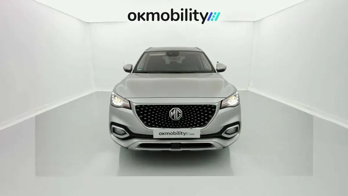 Usado MG HS Comfort 162 CV (119 kW) 2023 Plateado SUV