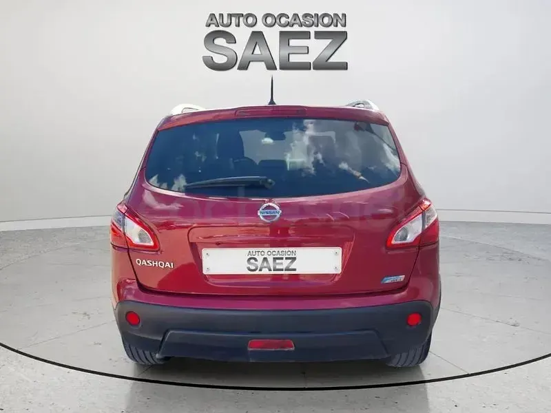 Usado Nissan Qashqai Tekna 130 CV (95 kW) 2013 Granate SUV