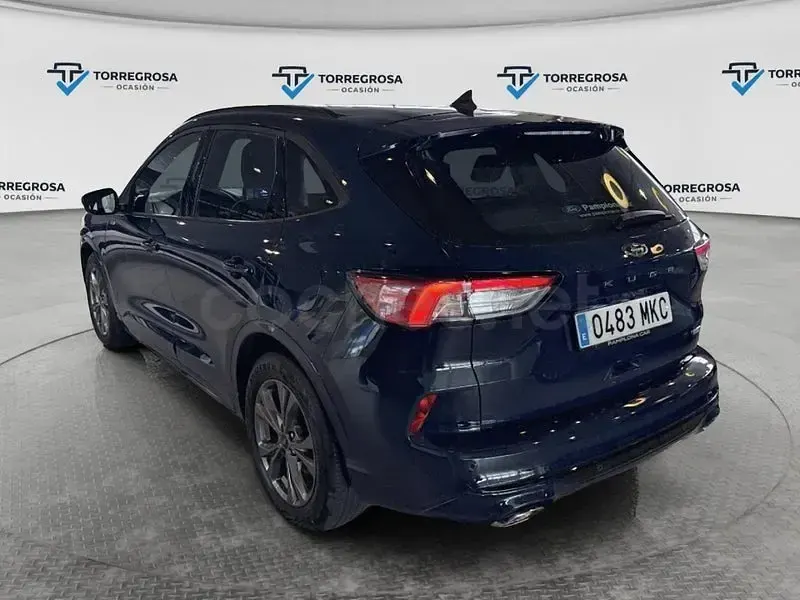 Usado Ford Kuga ST-Line 190 CV (139 kW) 2023 Azul SUV